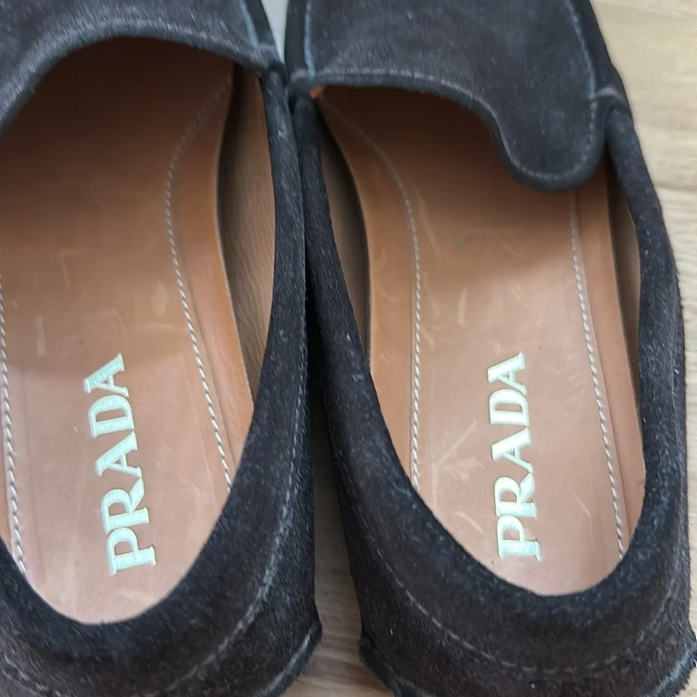 PRADA men's dark brown suede leather slip-on driving moccasins size 10, unworn